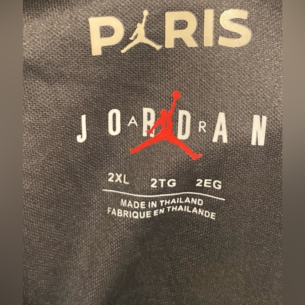 Nike  Jordan Paris Saint Germain  PSG 23/24 Third Soccer Jersey Grey Men’s 2XL - Picture 8 of 8